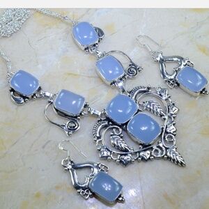 NEW CHALCEDONY EARRINGS/NECKLACE SET